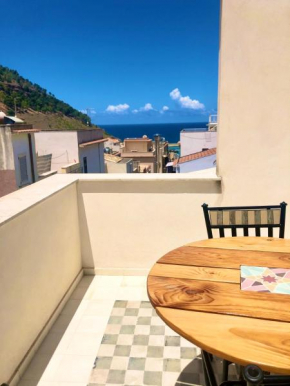 Casa Colore Attic